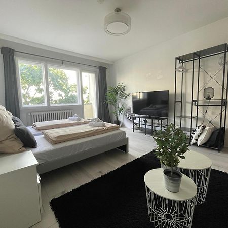 Sonne & Beton Apartment เบอร์ลิน ภายนอก รูปภาพ